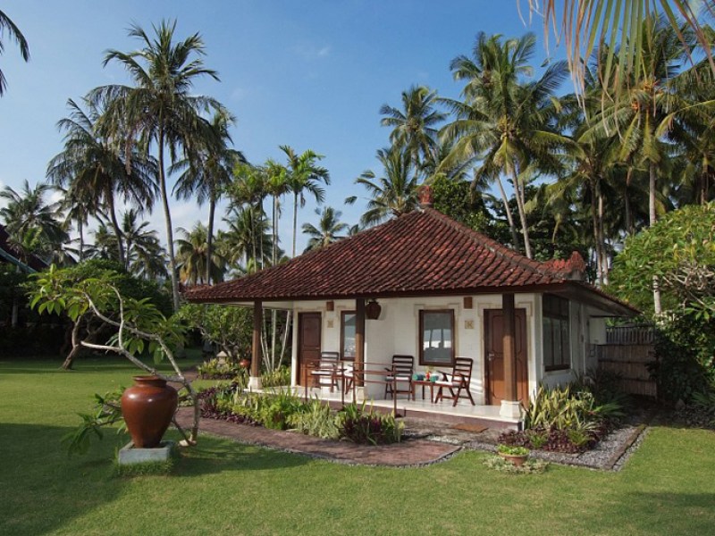 bali_ostkueste_lotus_bungalows_bungalow