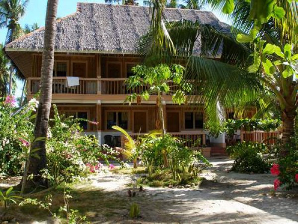 malapascua-hippocampus-bungalow01