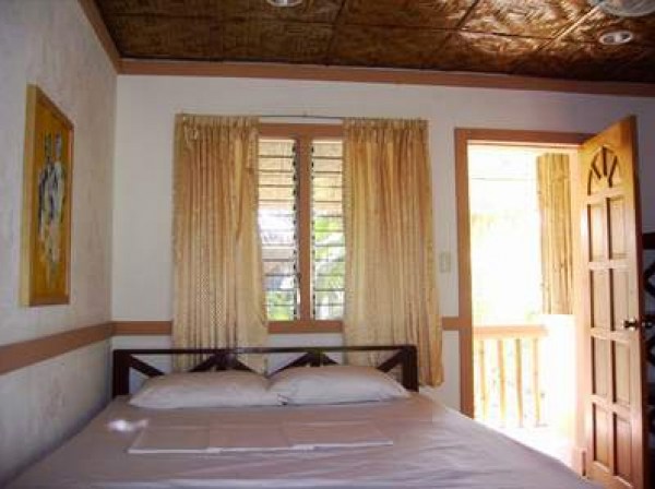 malapascua-hippocampus-standard-room